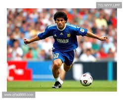 前作获特别好评，《互联网原住民》团队又做了款恶魔城肉鸽